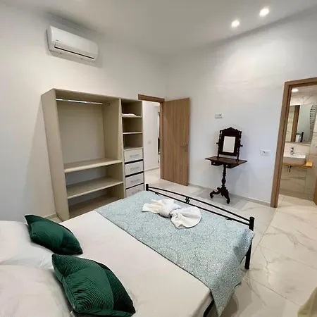 וילה Marinos Kalamákion